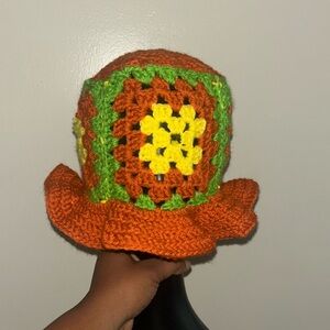 Granny square bucket hat